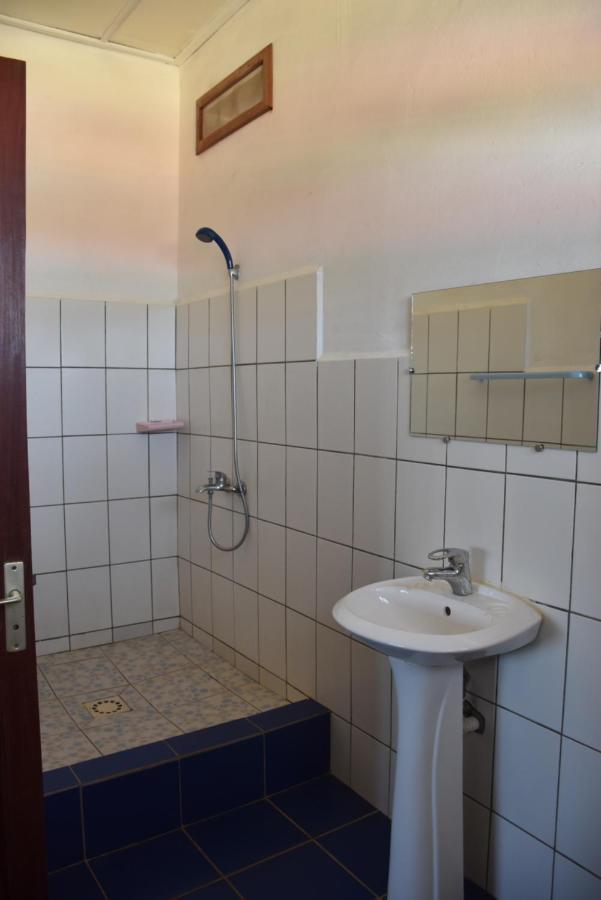Antsiranana Centre Lucien Botovasoa Bed & Breakfast エクステリア 写真