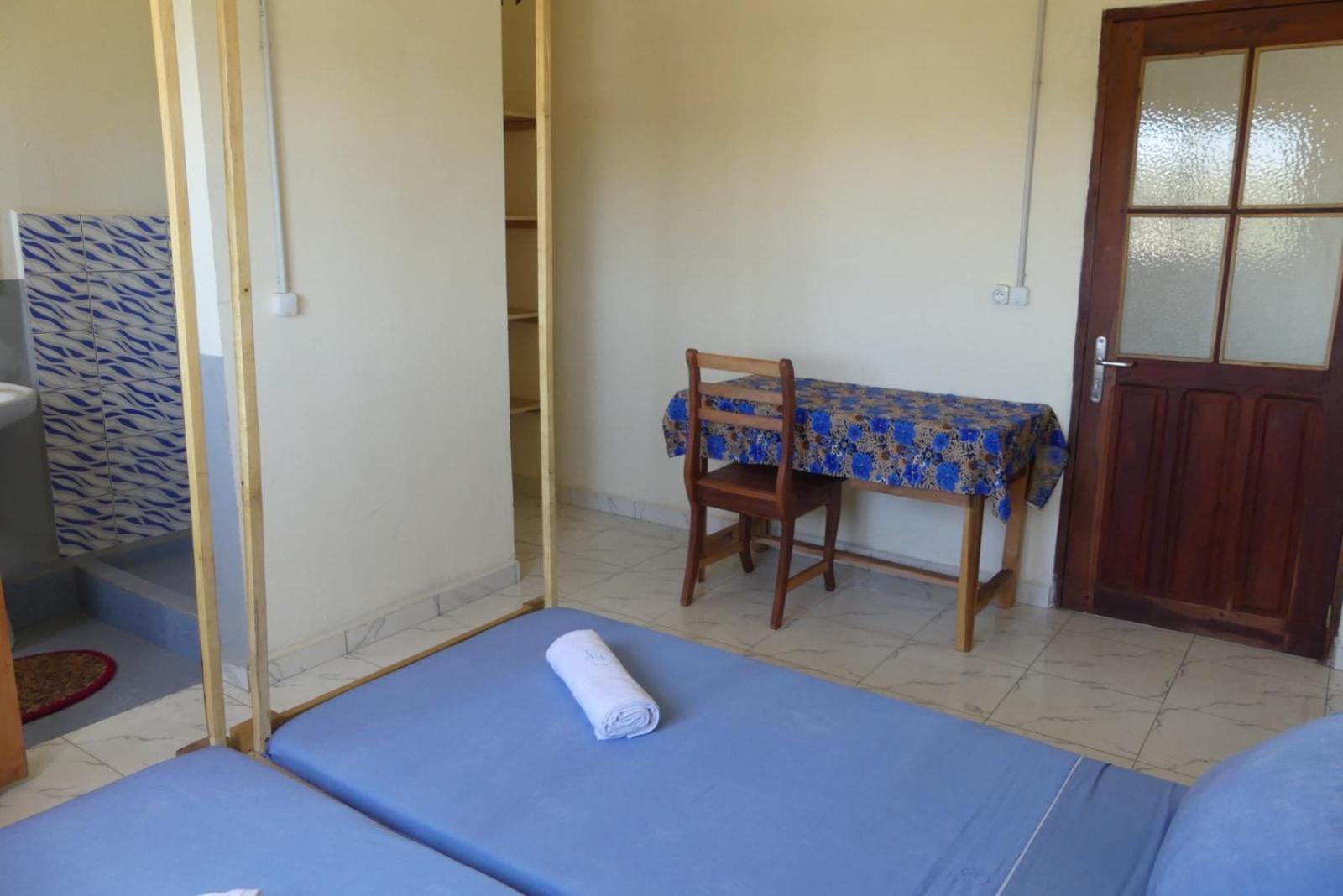 Antsiranana Centre Lucien Botovasoa Bed & Breakfast エクステリア 写真